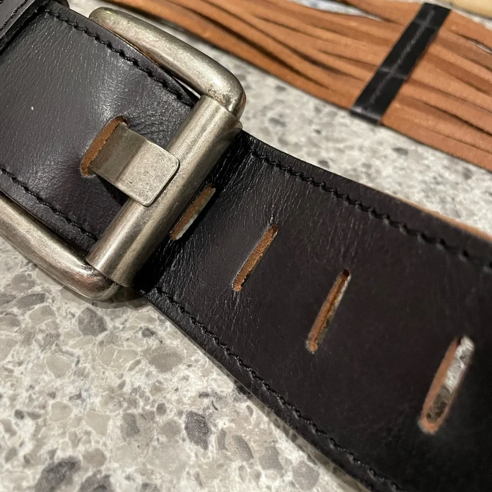Genuine Leather Women’s black Strand Belt large silver Buckle L-XL 40-0966-8